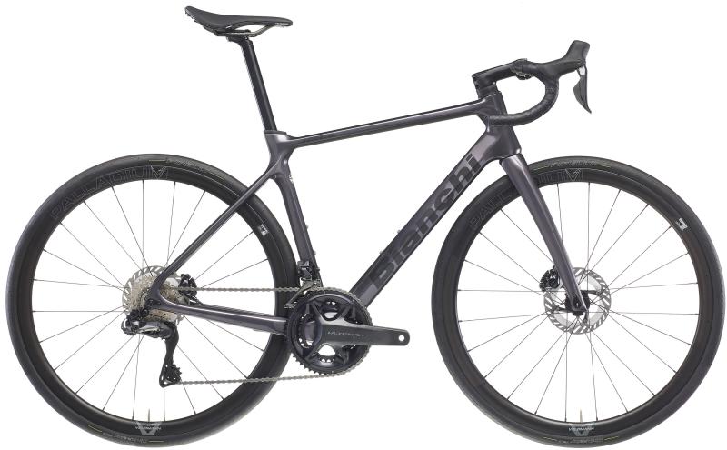 Bianchi Infinito Ultegra Di2 24sp 2024 - Komfortabel racercykel