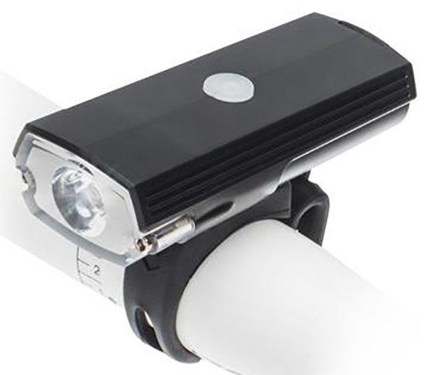 Dayblazer 550 Forlygte fra Blackburn